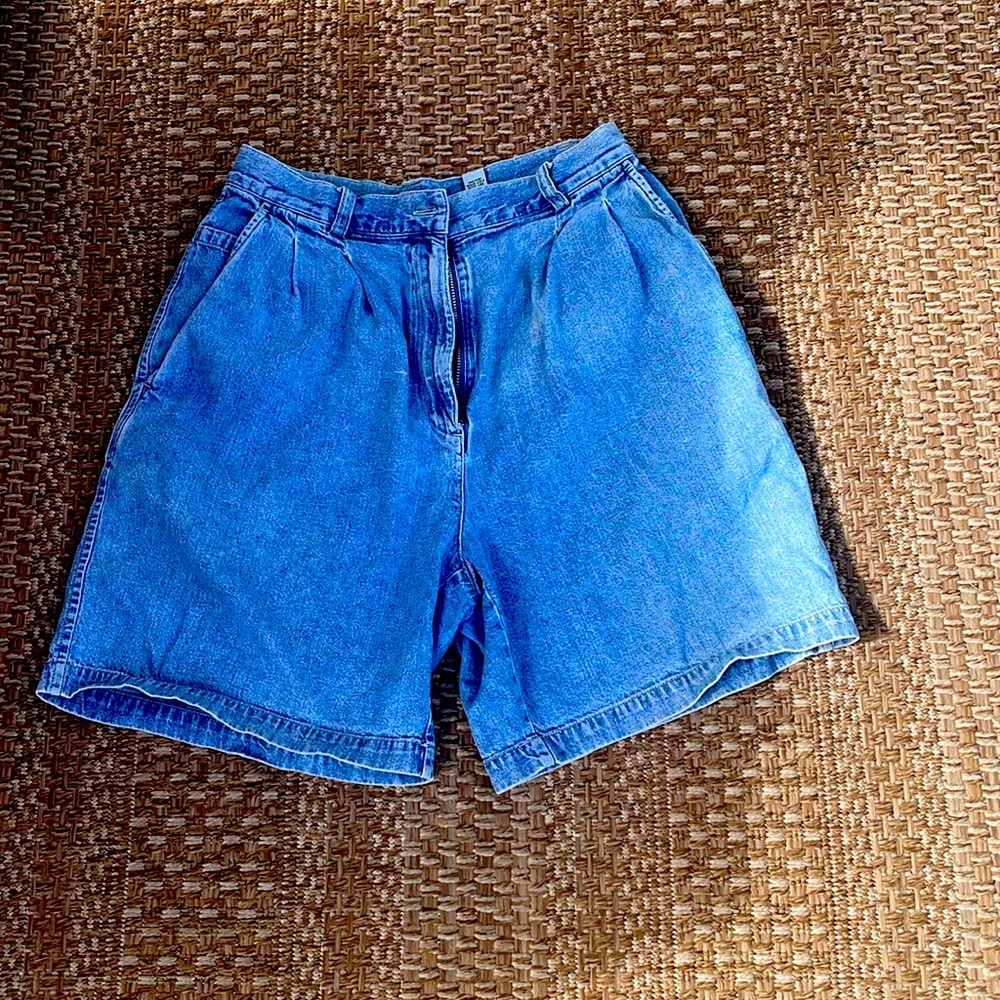 Vintage marsh landing shorts